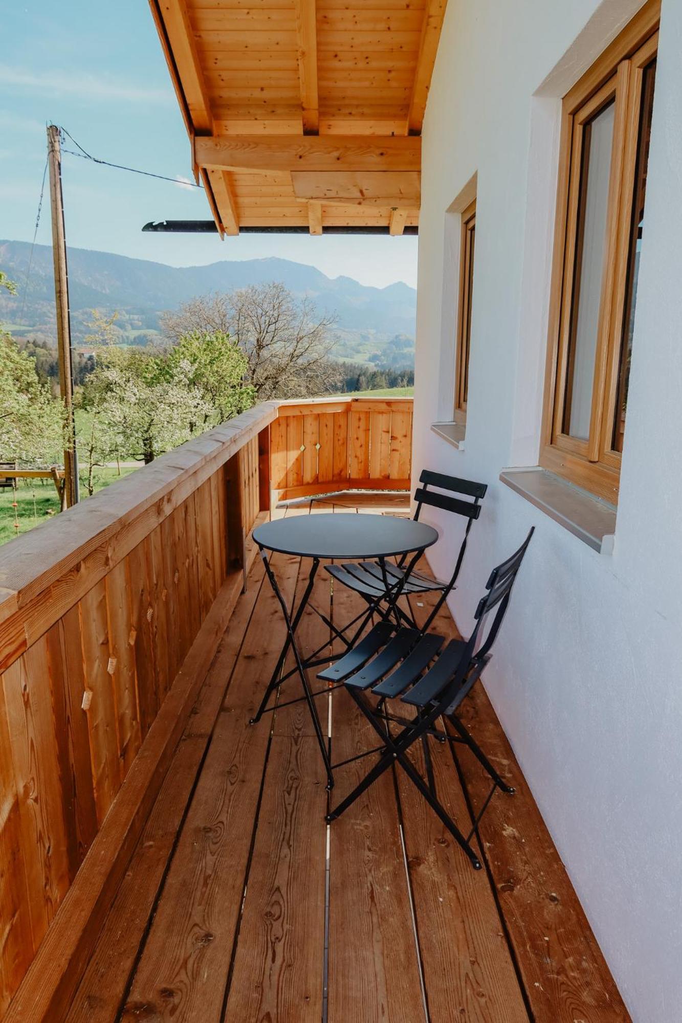 Ferienwohnung/Arbeiterwohnung Kampenwand โรห์ดอร์ฟ ภายนอก รูปภาพ